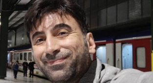 Onur Çimen , İzmirli gazeteci Nalan Kolağası İmre'nin instagram söyleşilerinde canlı yayın konuğu oldu.