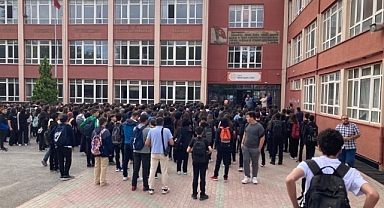 Tatil bitti,zil çaldı