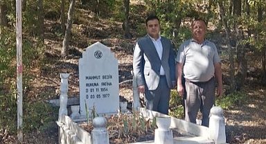Urfa Ülkü Ocakları Başkanı Mahmut Bedir'in Mezarını Ziyaret Etti