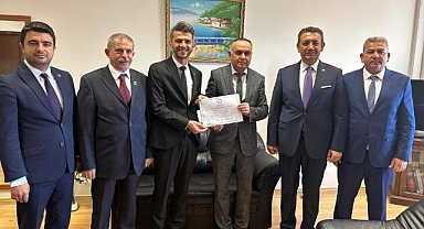 Mustafa Bozcu Mazbatasını aldı