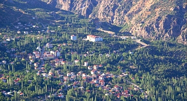 GÖKTEPE’DE (Sarıveliler) SAĞLIK VE ENDEMİK BİTKİ TURİZMİ İÇİN BİR DAVOS YARATMAK MÜMKÜN MÜ?