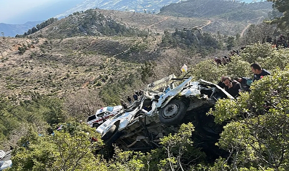 Anamur'da Feci Kaza: Ermenekli İşçileri Taşıyan Minibüs Uçuruma Yuvarlandı