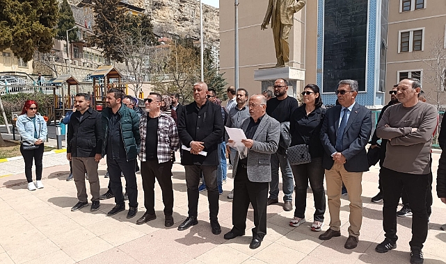 Eğitim-İş Sendikasından Basın Açıklaması