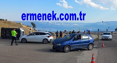 Meydan Mahallesi TOKİ Kavşağı'nda Kaza