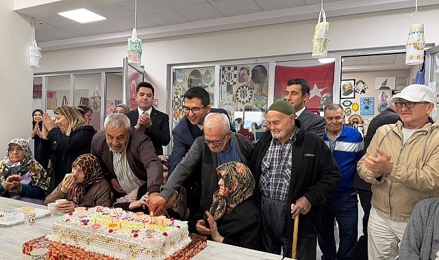 1 EKİM DÜNYA YAŞLILAR GÜNÜ DOLAYISIYLA HUZUREVİ ZİYARET EDİLDİ