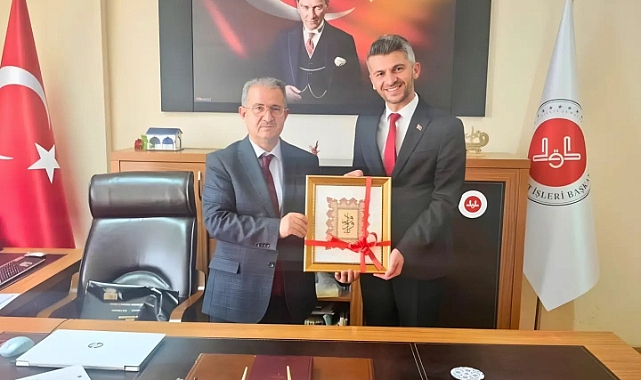 Başkan Bozcu İlçe Müftüsünü Ziyaret Etti