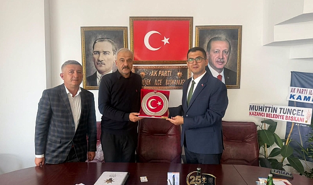 ERMENEK KAYMAKAMI'NDAN AK PARTİYE ZİYARET